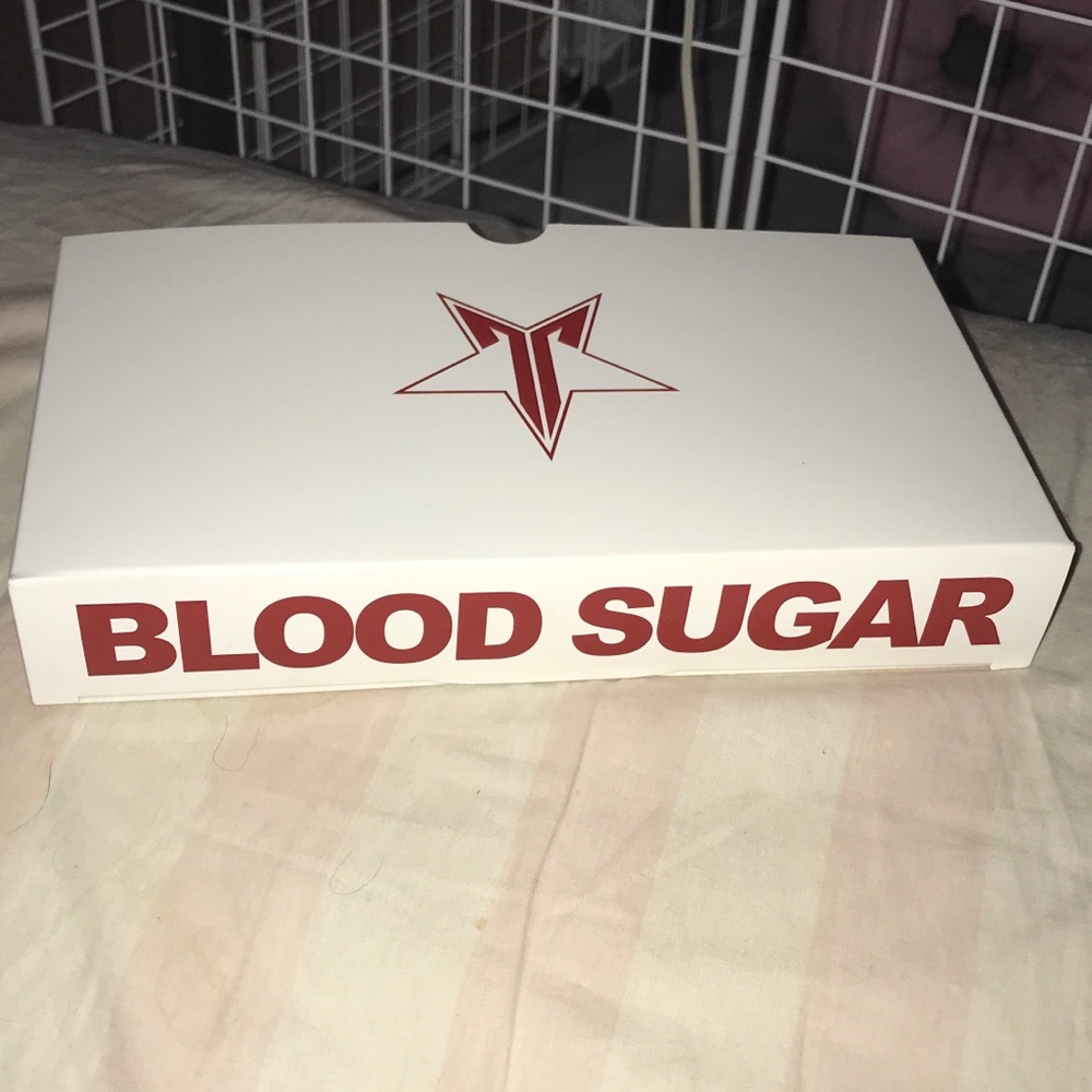 Jeffrey star’s blood sugar eyeshadow palette